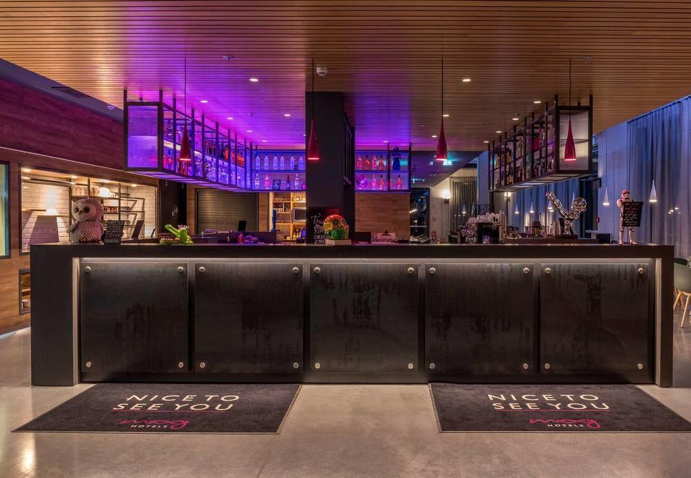 Hotel Moxy Munich Messe à Aschheim Extérieur photo