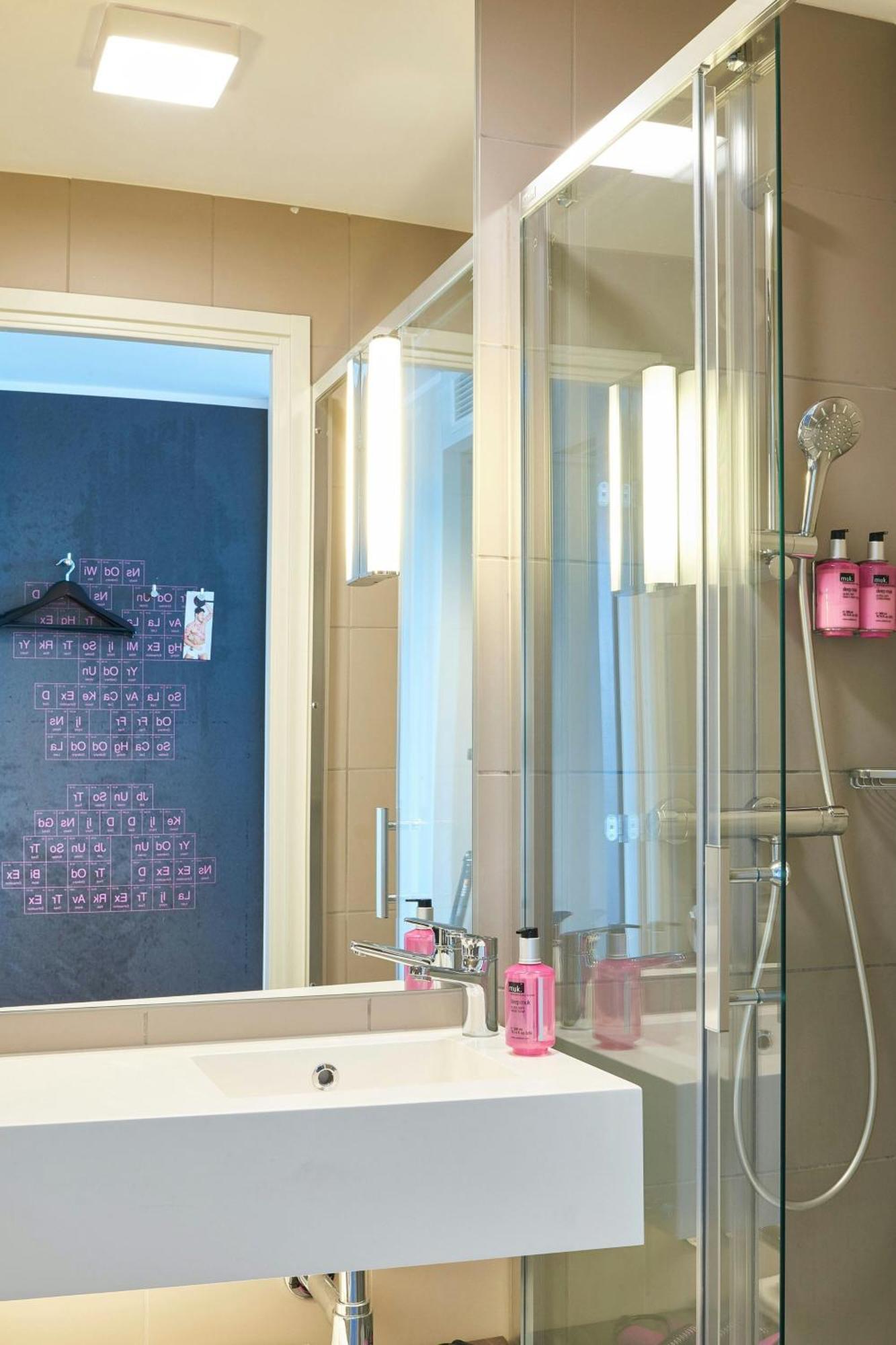 Hotel Moxy Munich Messe à Aschheim Extérieur photo